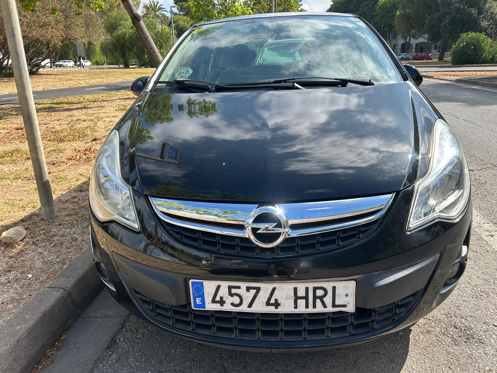Opel Corsa 1.2 Essentia