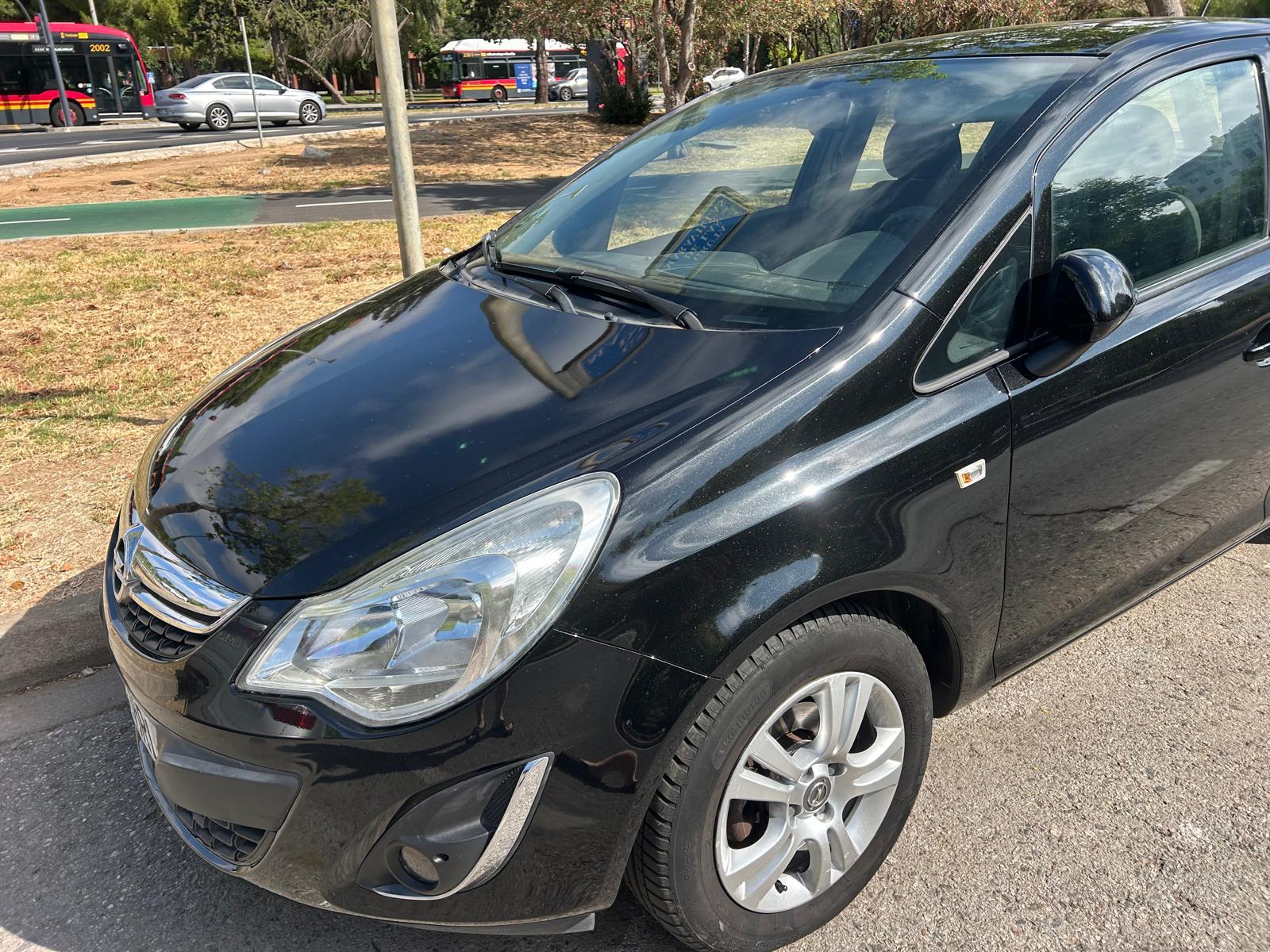 Opel Corsa 1.2 Essentia